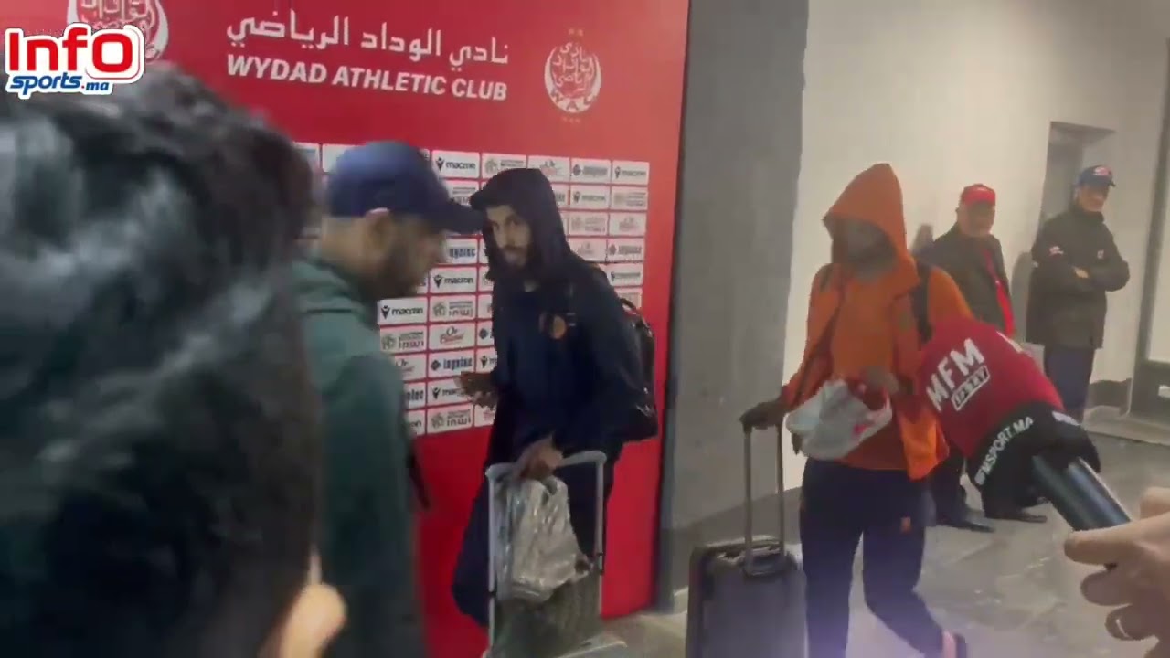 امتناع بعض لاعبي النهضة البركانية والوداد الرياضي عن إعطاء تصريحات للصحافة