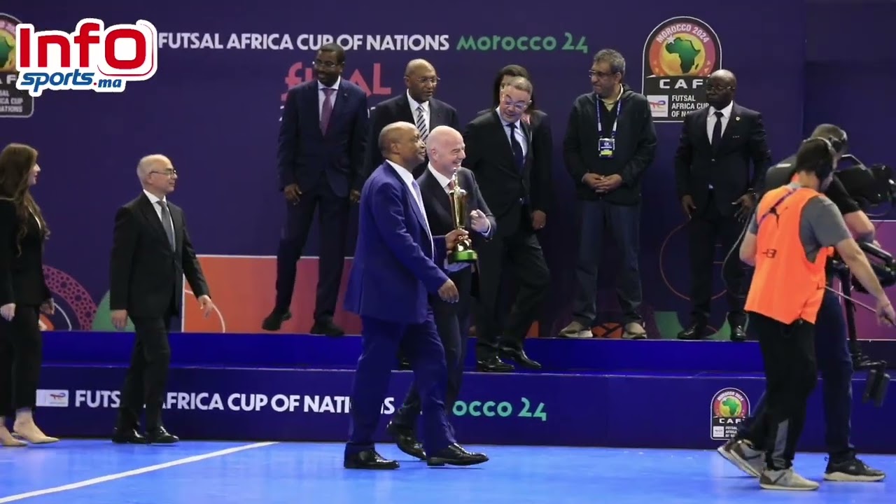 بحضور إنفانتينو وموتسيبي.. لحظة تتويج المنتخب الوطني بكأس إفريقيا للفوتسال