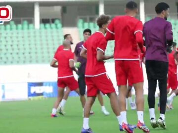 بصفوف-مكتملة-وفي-أجواء-جيدة-المنتخب-الوطني-يختتم-استعداداته-لمواجهة.jpg