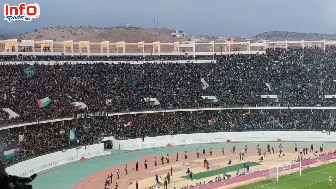 فرحة المكتب المسير للرجاء وهيستيريا الكورفا سود بعد هدف الزرهوني أمام مولودية وجدة
