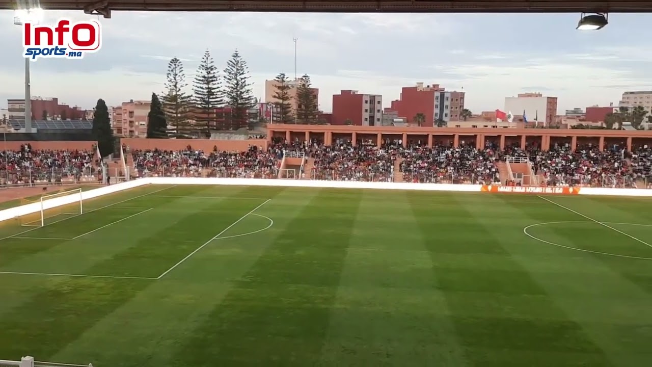فيديو..حضو. جماهيري كبير وأجواء رائعة في قمة المنتخب الوطني والجزائر بتصفيات المونديال.