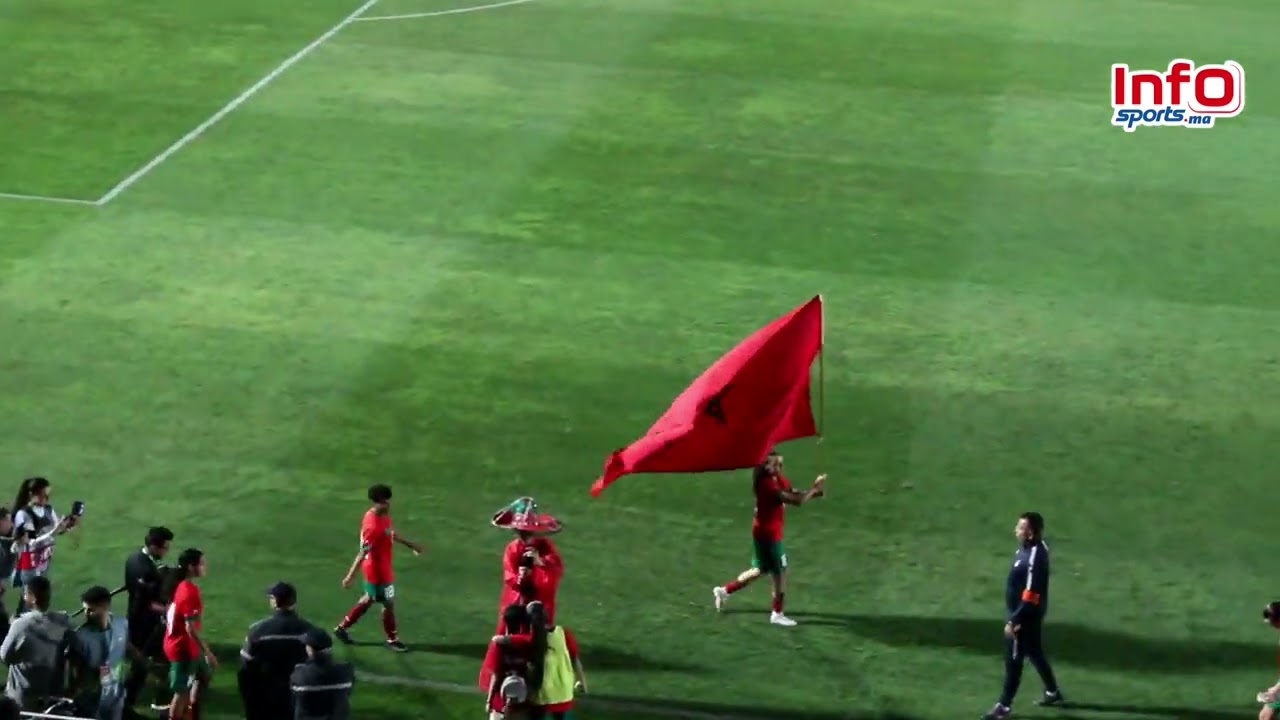 فيديو..فرحة كبيرة وتفاعل لا يوصف للجماهير مع لاعبات المنتخب الوطني فرحا بالفوز على الجزائر.