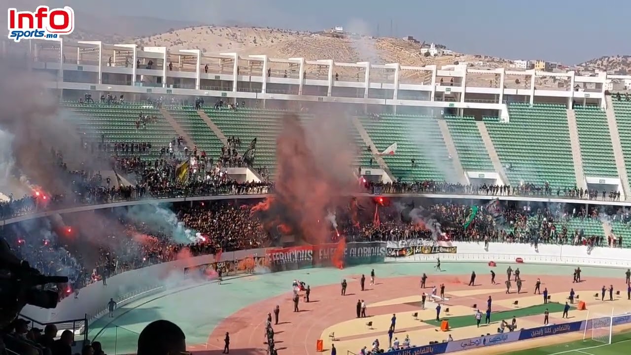 الكورفا تشي تشعل نهائي كأس العرش بكراكاج بالألوان العسكرية