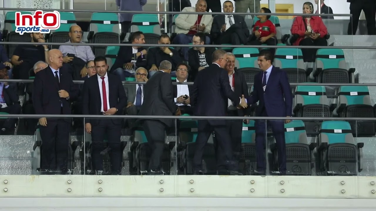 فوزي لقجع حاضر بالملعب الشرفي بوجدة لمساندة المنتخب الوطني