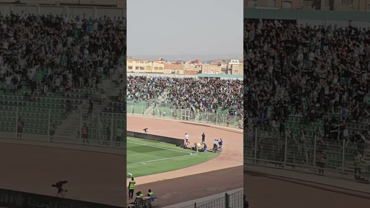 فيديو رائع..تبادل التحية وروح رياضية عالية بين جماهير الرجاء ووجدة