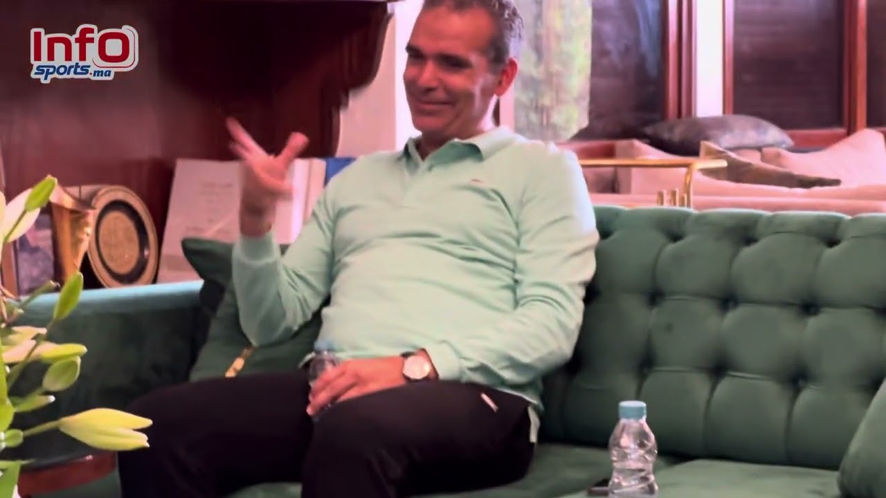 فيديو..كواليس حلقة مميزة مع هشام الدكيك مدرب المنتخب الوطني للفوت صال