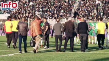 فيديو..لاعبو الرجاء يتبادلون التحية مع الجماهير في أجواء احتفالية