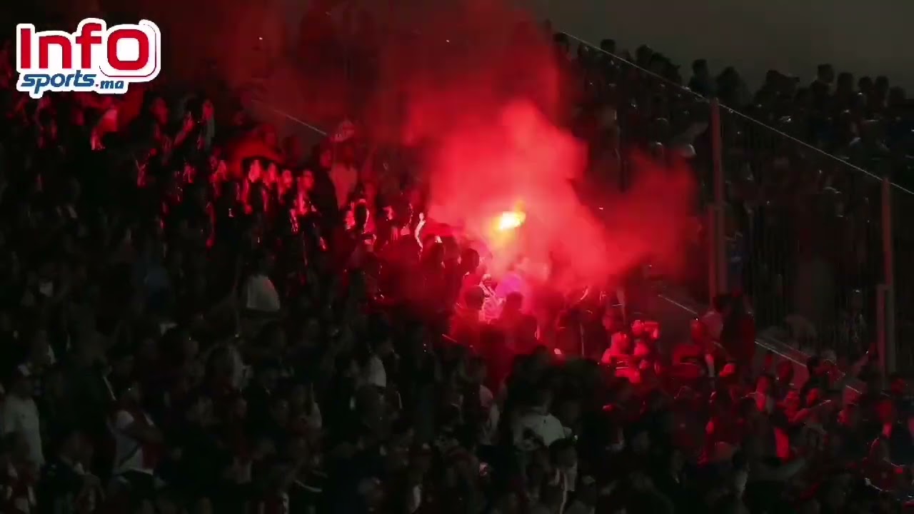 احتفالية لاعبي الوداد بعد الهدف الأول في مرمى أولمبيك أسفي