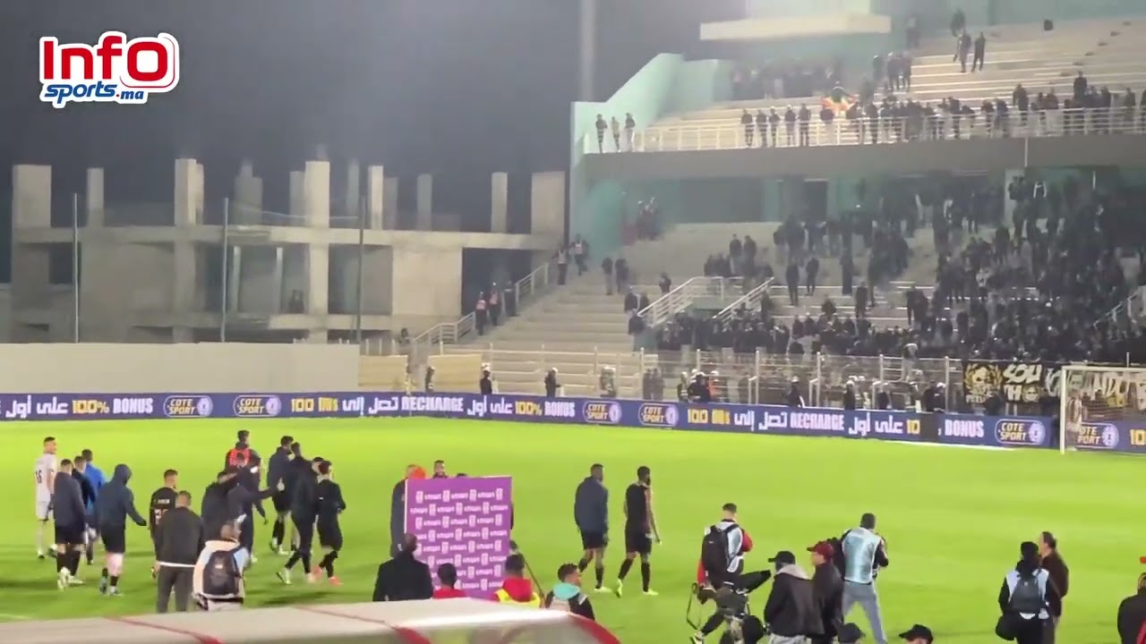 العساكر تنفرد بالصدارة ⚽️احتفالية لاعبي الجيش الملكي بالفوز على اتحاد تواركة