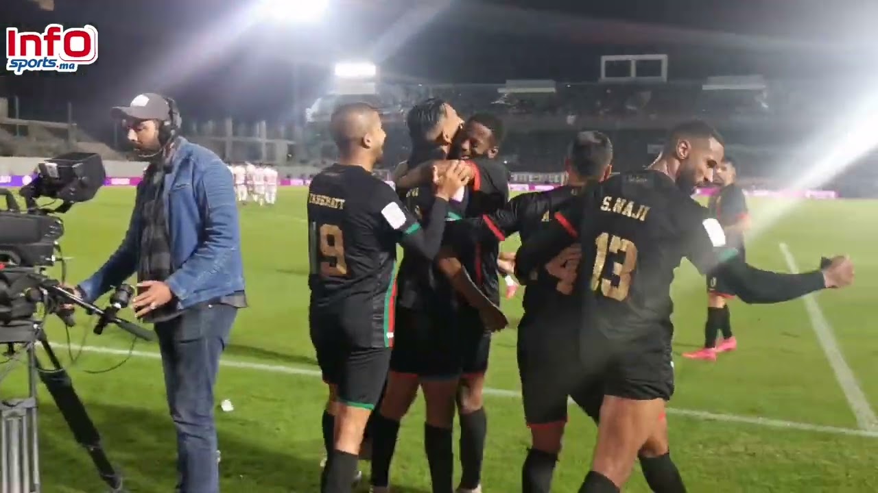 فيديو..فرحة لا توصف للاعبي الجيش بالهدف الثالث لدياكيتي في مرمى الوداد.
