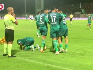 فيديوفرحة-هستيرية-للاعبي-الرجاء-بهدف-زريدة-في-مرمى-السوالم-وتفاعل.jpg