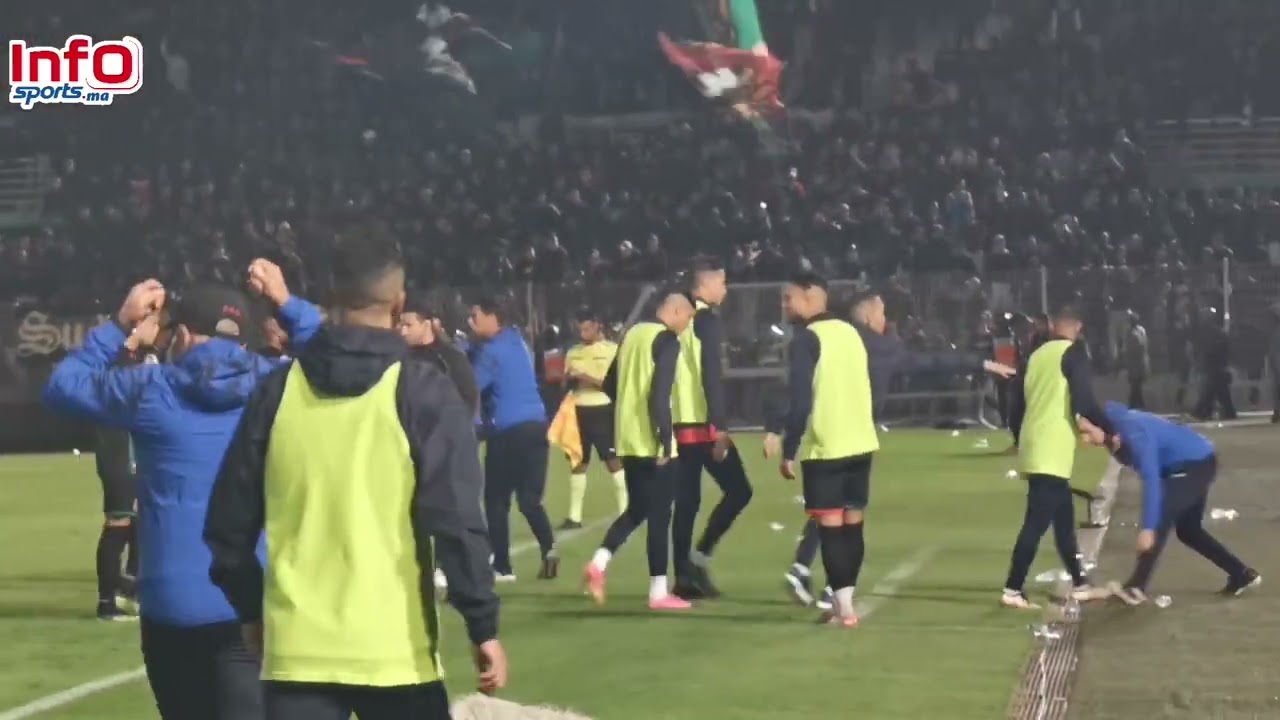 فيديو..فرحة هستيرية للناجي ولاعبي الجيش بالهدف الأول في مرمى الوداد