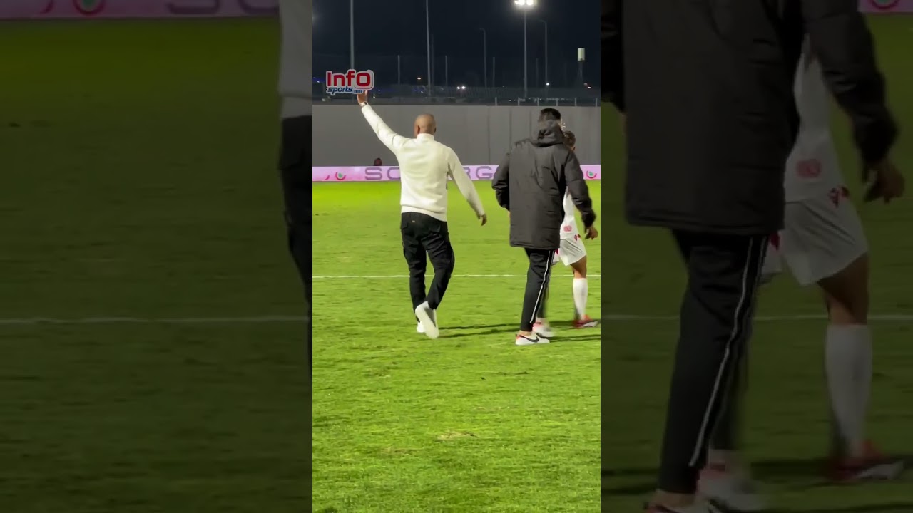 فيديو..موكوينا يتوجه لتحية جماهير الوداد ويطلب من لاعبيه التقدم لتحيتهم.