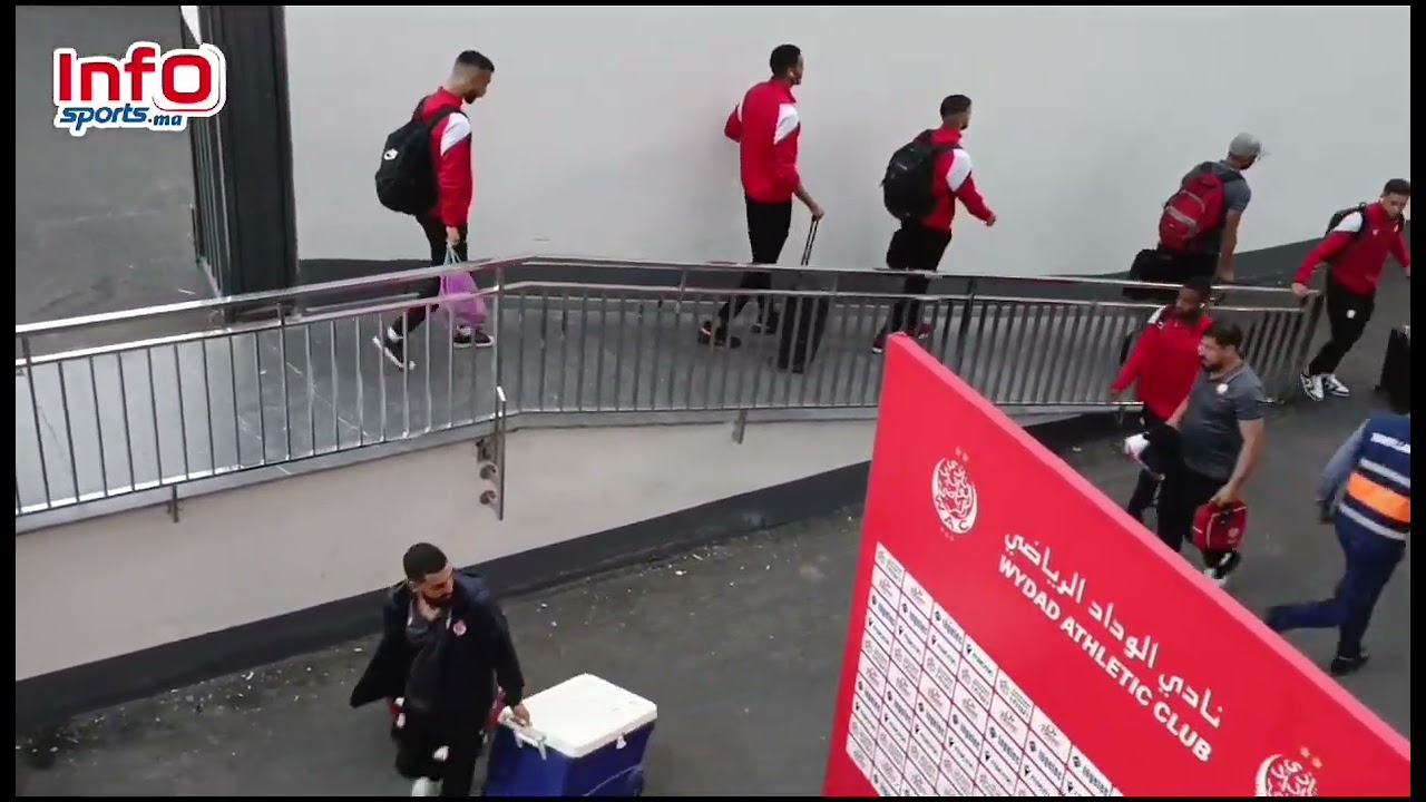 موكوينا والشاذلي في مقدمة فريق الوداد قبل مواجهة أولمبيك أسفي