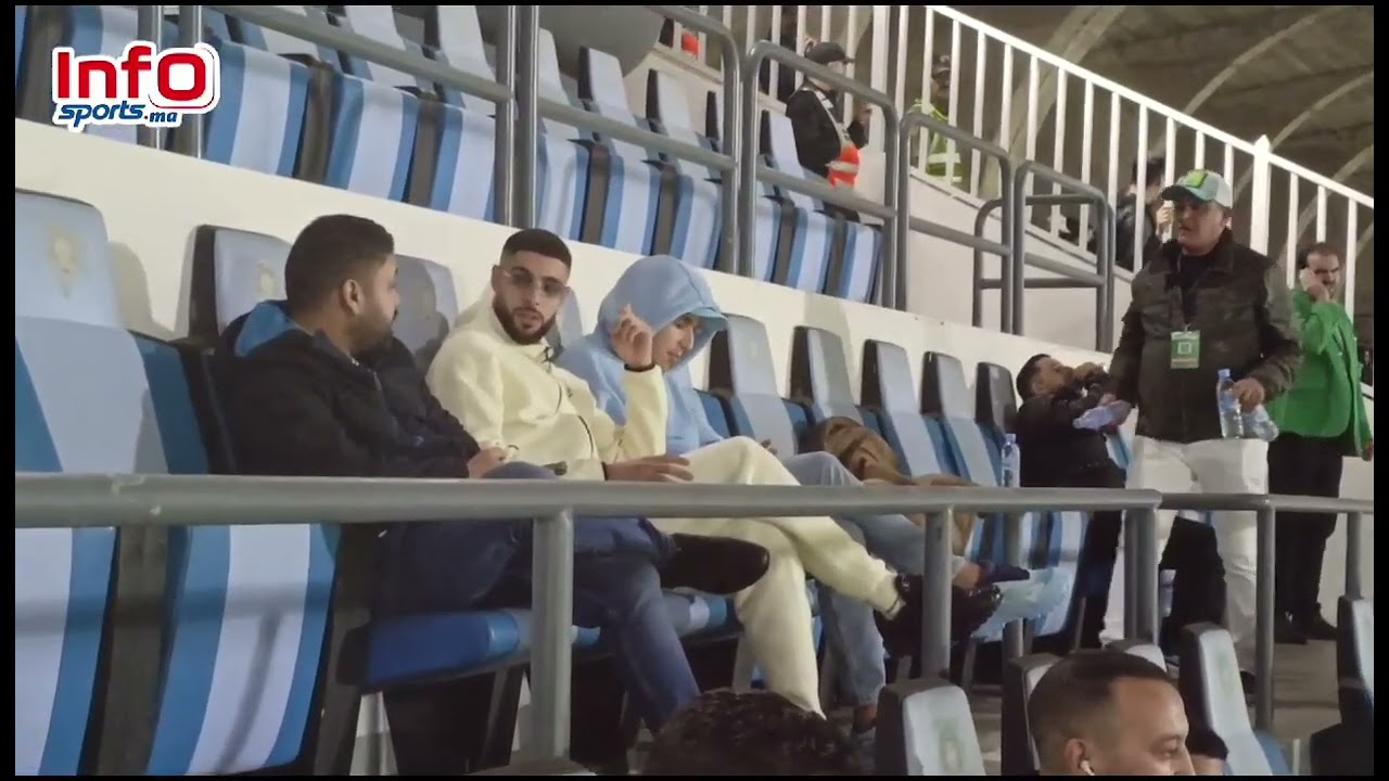 موهوب والبدوي حاضران بملعب العربي الزاولي لمساندة الرجاء أمام اتحاد تواركة