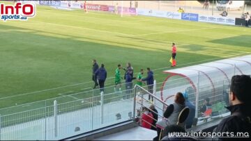 الزرهوني وبوزوق يغادران تحت تصفيقات جماهير الرجاء وسعادة زينباور