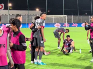 فيديو..موكوينا يفرض على لاعبيه حصة لإزالة العياء بعد التعادل أمام