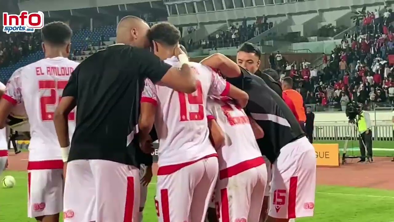 فيديو..فرحة كبيرة للاعبي الوداد بالفوز وأجواء خيالية بالمدرجات