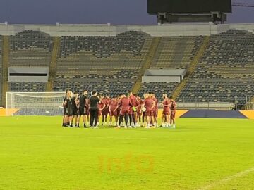 فيديو.. لاعبو الترجي يخوضون مرانهم الأخير على أرضية دونور استعدادا