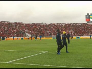 فيديو..صفير وضغط كبير من جماهير الوداد لحظة دخول لاعبي صان