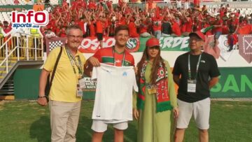 فيديو..تفاعل كبير للجماهير المغربية مع مشجعة بالجلابة المغربية.