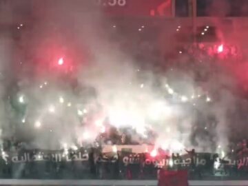 فيديو..احتفالية رائعة للجماهير المغربية وكراكاج جميل في مواجهة الأسود وليبريا