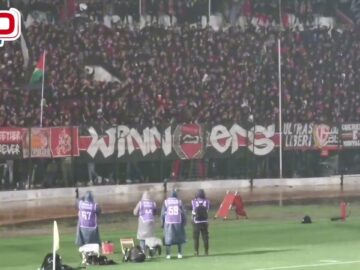 رغم برود الطقس حضور جماهيري واحتفالية كبيرة للوينرز في مواجهة