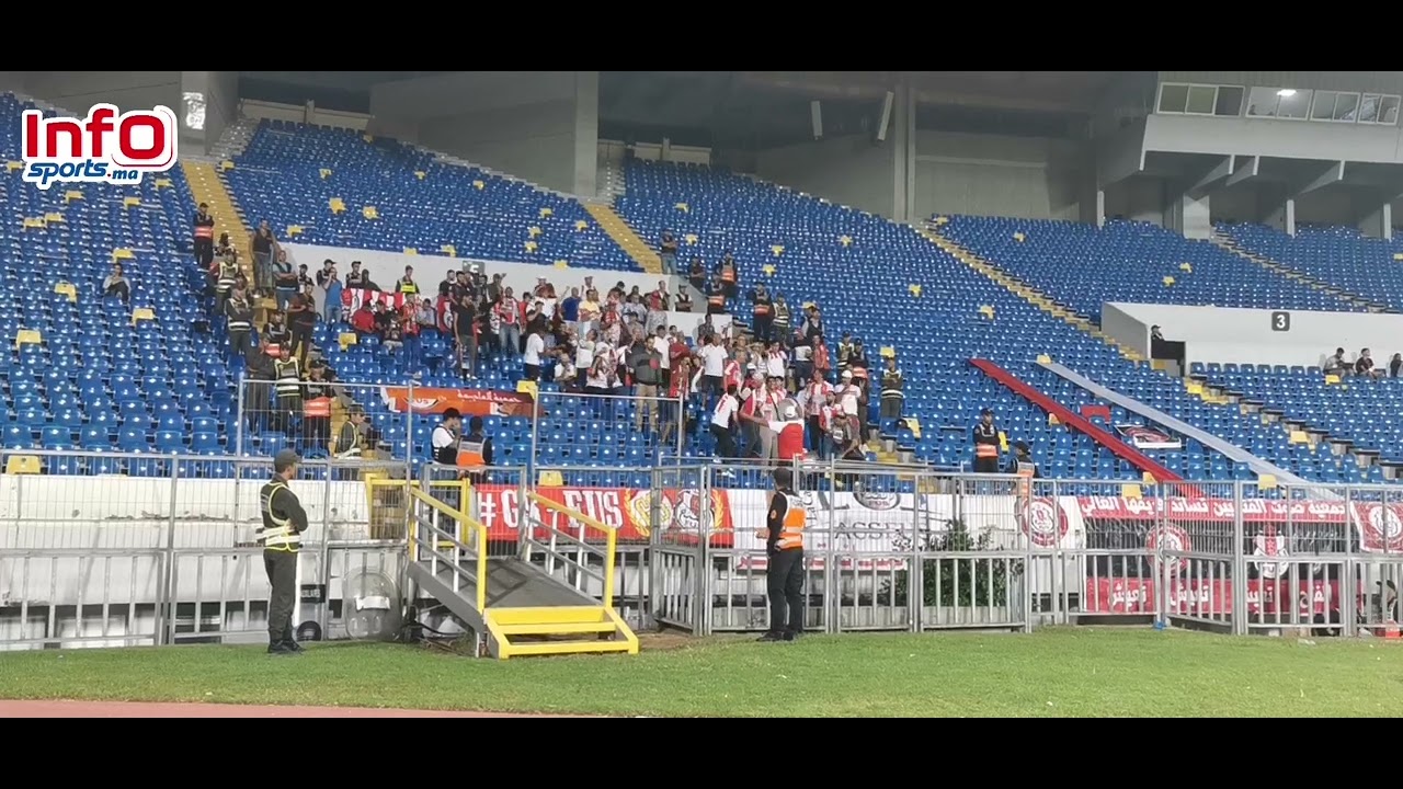 احتفال لاعبي الفتح الرباطي بالهدف الثاني في شباك الوداد وفرحة كبيرة لجماهيره في المدرجات