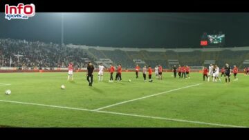 فيديو..لاعبو الوداد يتوجهون إلى فريميجة لتبادل التحية مع الجماهير