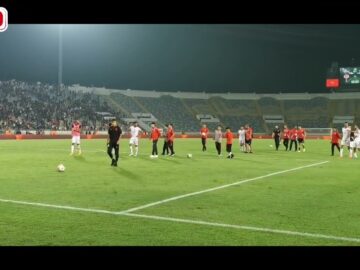 فيديو..لاعبو الوداد يتوجهون إلى فريميجة لتبادل التحية مع الجماهير