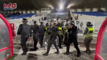 فيديو..تعزيزات أمينة لتهدئة الجماهير الرجاوية الغاضبة