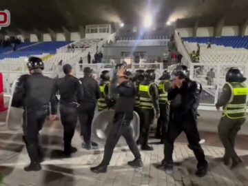 فيديو..تعزيزات أمينة لتهدئة الجماهير الرجاوية الغاضبة