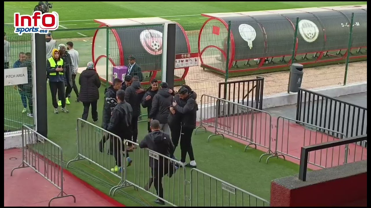 أجواء أخوية بين لاعبي الفتح الرباطي والرجاء