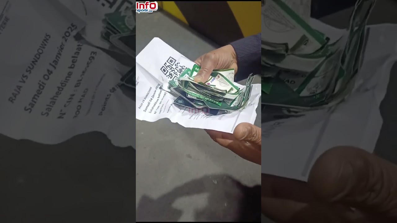 ضبط العديد من التذاكر والبطائق المزورة في مباراة الرجاء وصن داونز