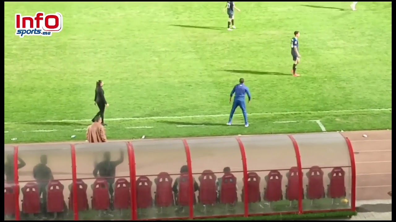 عصبية حفيظ عبد الصادق وهدوء هلال الطير يلخصان مباراة الرجاء واتحاد طنجة