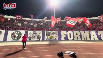 فيديو..الوينرز تنتفض في وجه التحكيم بلافتة كبيرة وشعارات قوية