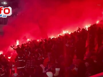 كركاج جماهير الحسنية ورمي اللاعبين بالشهب الاصطناعية اوقف المقابلة