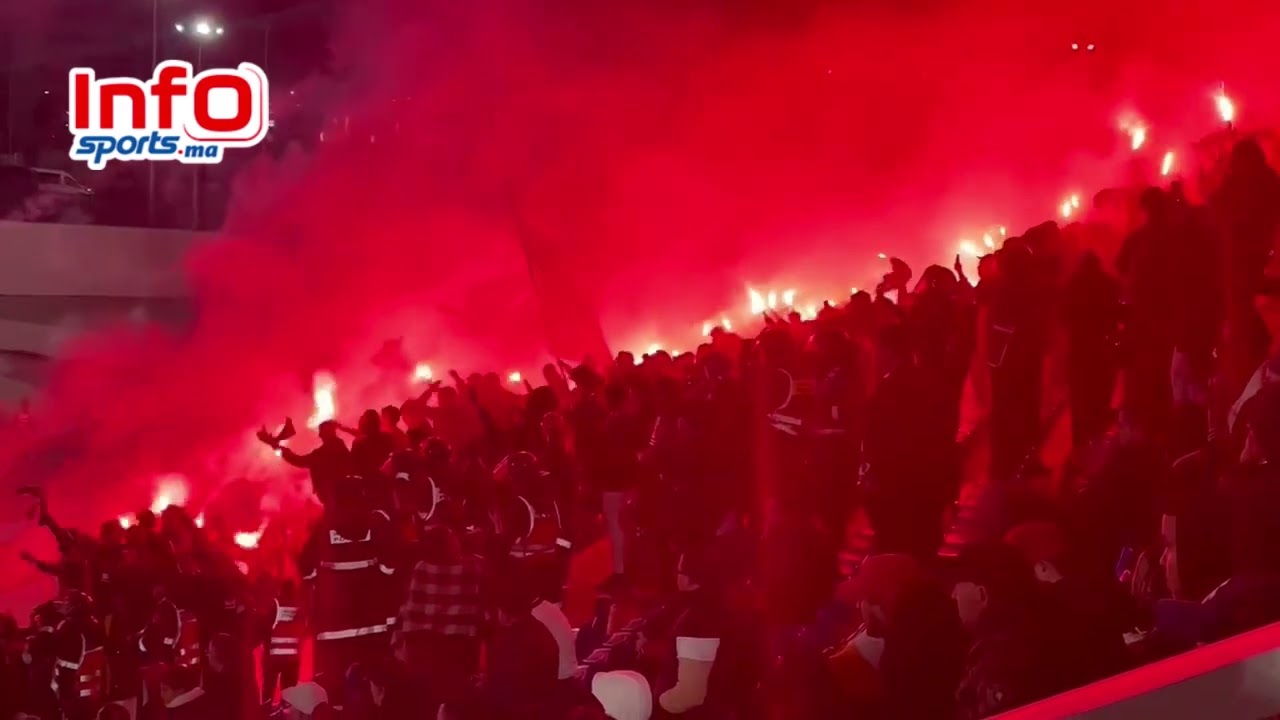 كركاج جماهير الحسنية ورمي اللاعبين بالشهب الاصطناعية اوقف المقابلة