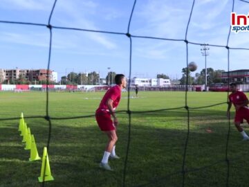 فيديو خاص..أجواء حماسية في تداريب الوداد استعدادا لإنييمبا