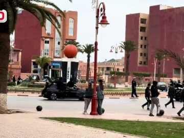 فيديو خاص..جماهير الوداد تتوافد على مدينة بركان لحضور مباراة القمة.