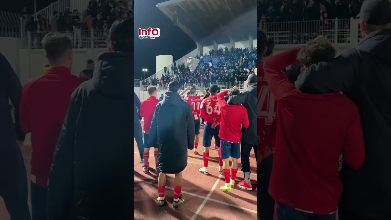 فيديو..لاعبو تطوان يتبادلون التحية مع الجماهير بعد التعادل أمام الرجاء.