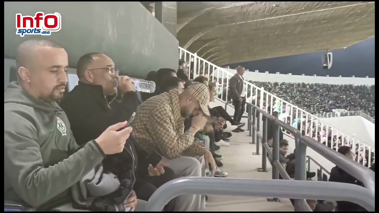 فرحة النفاتي بهدف رحيمي الأول للرجاء أمام المغرب التطواني