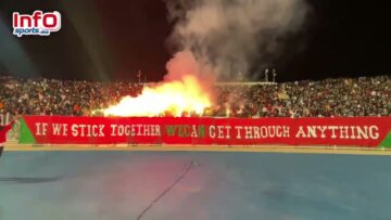 الجماهير المغربية توجه رسالة للملك محمد السادس وتبدع بكراكاج مميز