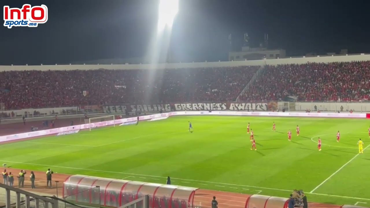 جماهير الوينرز تبدع بتيفو قبل بداية اللقاء