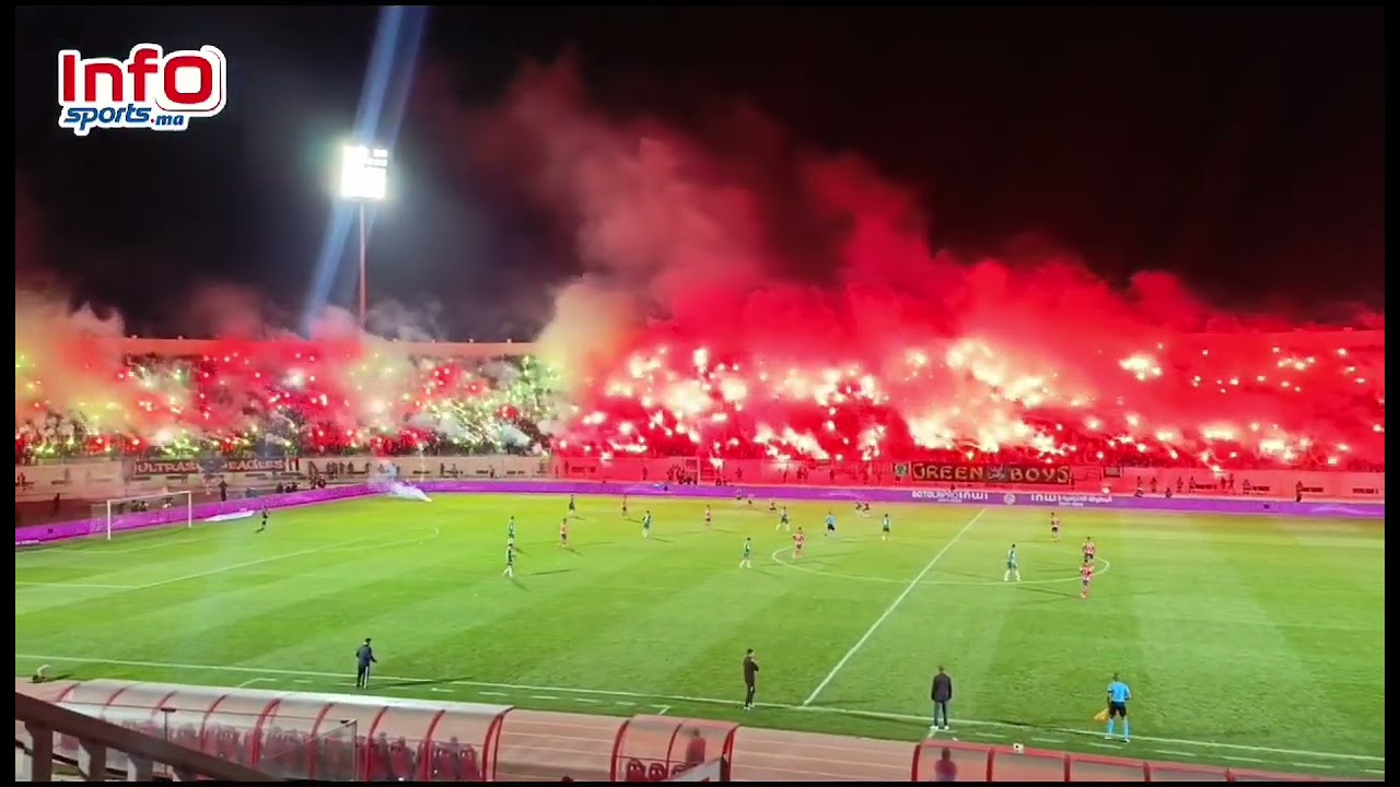 الكورفا سود تشعل ملعب الزاولي بكراكاج خيالي في مباراة الرجاء والمغرب التطواني