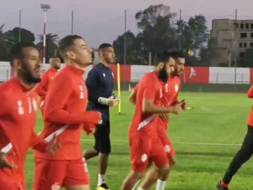 فيديو.. بمعنويات مرتفعة.. لاعبو الوداد يخوضون مرانهم الأخير استعدادا لمواجهة