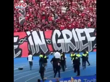 لحظات مؤثرة.. موكوينا يودع جماهير الوداد في آخر مواجهة بالدوري