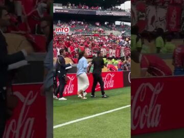 فيديو..بنهاشم يغادر الملعب بحسرة بعد الهزيمة.