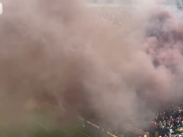 فيديو من الملعب..كراكاج كبير لجماهير الوداد احتفالا بالهدف الأول في