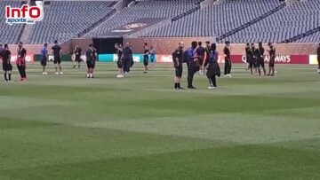 فيديو..لاعبو الوداد والطاقم التقني يتفقدون ملعب المباراة أمام السيتي.